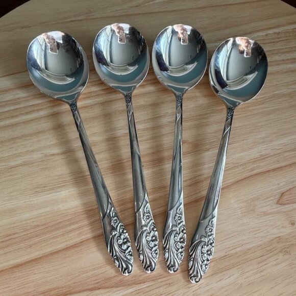 Oneida Evening Star Soup Spoons Round Gumbo Set Of 4 1950s Floral Pattern 7" - Picture 1 of 9